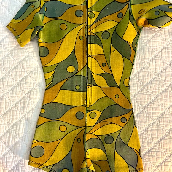1960s Vintage super groovy shorty wetsuit XS - Picture 2 of 4